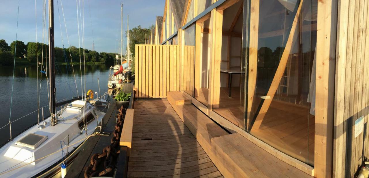 Ferienwohnung Peldmaja Pāvilosta Exterior foto
